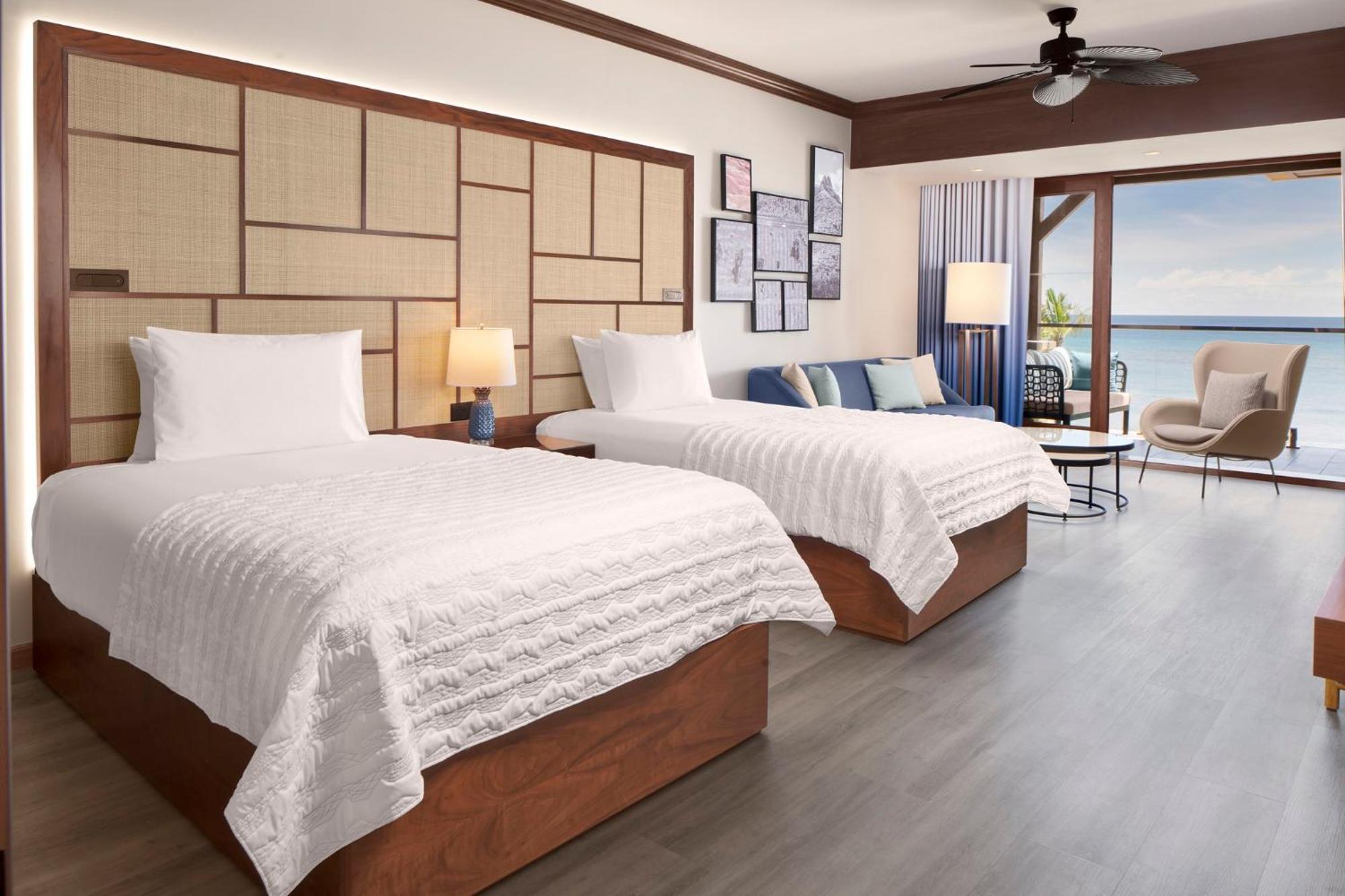 Le Meridien Ile Maurice Pointe aux Piments Exterior foto A guest room at the Westin Nanuk Anchorage